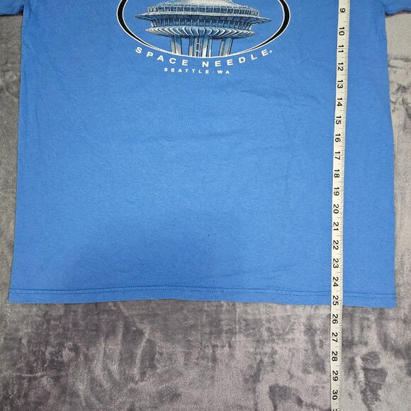 Y2K Seattle Washington Space Needle Tourist T-Shirt Size Medium Washed Blue - Picture 6 of 7
